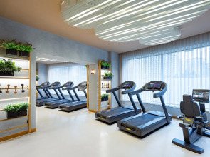 Отель Courtyard by Marriott Baku