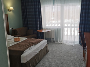 Гостевой дом Большой гостевой дом Ореховая роща