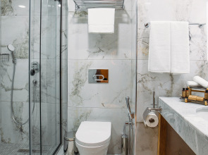 Отель Marjan Plaza