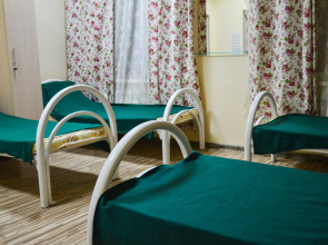 Хостел Ромашка