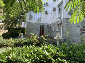 Отель Амалия