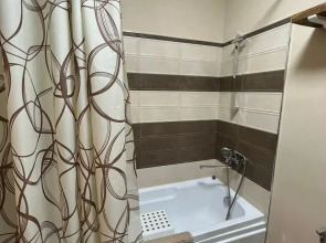 Квартира Уютная и Просторная Трехкомнатная