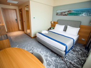 Отель Holiday Inn Aktau - Seaside, IHG Hotel