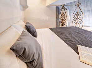 Апартаменты Loft в АК Миррор