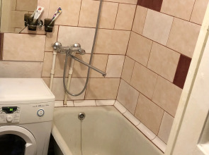 Квартира трехкомнатная Кирова 54