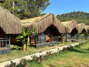 Частный дом Pine Village Bungalows Ölüdeniz