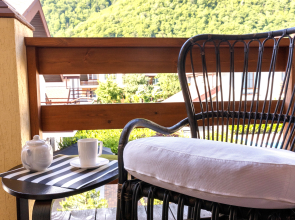 Частный Дом напротив казино с личной парковкой