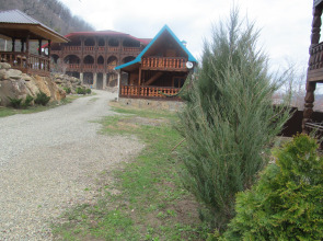 Гостевой Дом у горы Любава