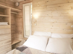 Бунгало Wood Garden