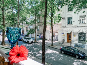 Апартаменты Счастье жить в центре Севастополя
