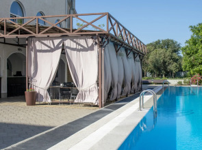 Отель Чёрное море (корпуса 1 и 2)