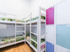 Хостел Muzeyny