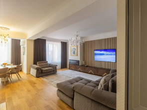 Апартаменты Двухэтажный Пентхаус Маки у Моря