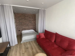 Апартаменты с видом на город на бульваре 75-летия Победы 1