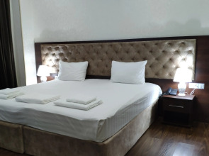 Отель Grand Turon Plaza