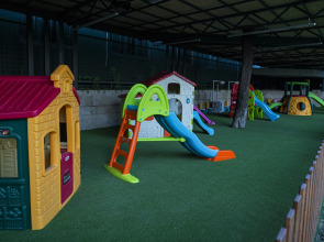 Отель Messier 53 Yerevan