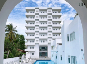 Отель The Up Phu Quoc