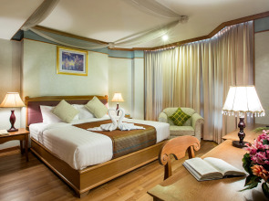 Отель Siam Mandarina