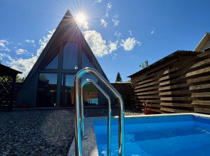 Частный дом Отражение гор