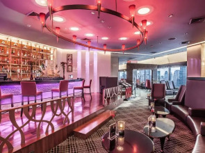 Отель The Landmark Bangkok