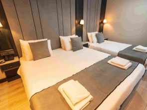 Отель Express Plus