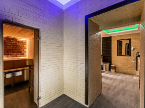 Отель Скала