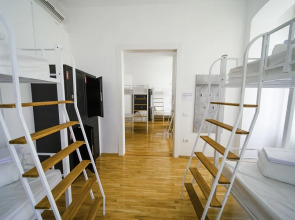 Хостел New Generation Hostel Belgrade Center