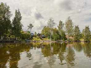 Гостевой дом Дом у озера 4Стихии