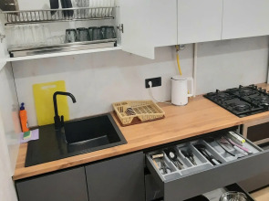 Квартира Двухкомнатная на Александрова 18