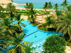 Курортный отель Shangri-La Barr Al Jissah