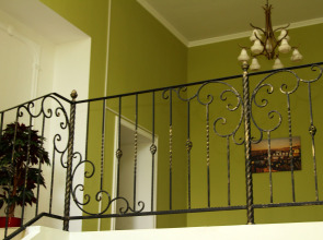 Отель Вернисаж