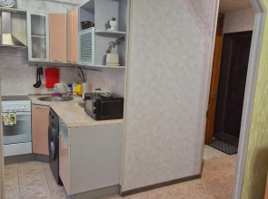 Апартаменты на Маршала Жукова 24