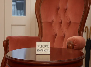 Отель Senate