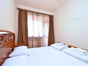 Apartments RentInnYerevan 13 Pavstos Buzand street