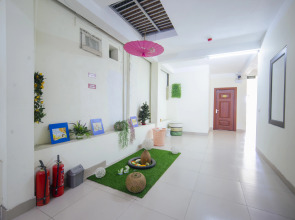 Отель Family Transit 2