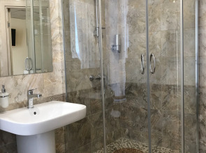 Артик Отель