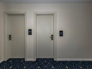 Бутик-отель Airport Waves