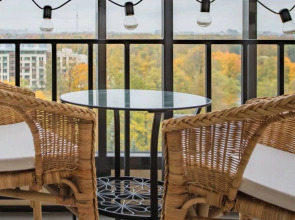 Апартаменты Cozy River and Park View Apartment