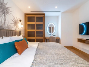 Отель Liberty Fabay