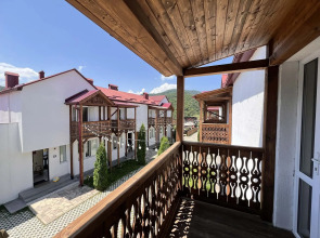Курортный отель Motives Inn Dilijan
