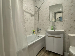 Апартаменты 1-комн Квартира 41кв.м, возле ТЦ Сити Парк ул. Севастопольская д.25 В