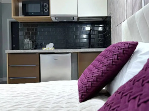 Апартаменты Light Beige у метро Окружная