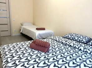 Апартаменты 4 Pant Family House Ватутинки на Яворки