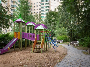 Апартаменты 2 комнатные с балконом в центре города, рядом Парк Победы