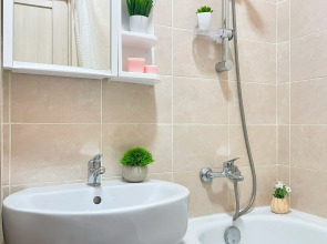 Квартира RELAX APART с панорамным балконом для 4 гостей