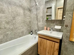 Квартира Life Apartments