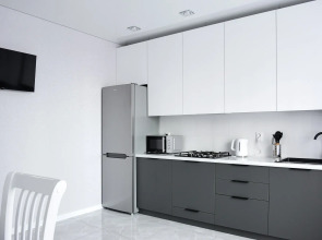 Апартаменты Новая светлая однокомнатная квартира