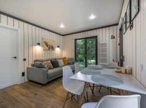 Глэмпинг След Лося