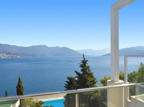 Отель Iberostar Herceg Novi