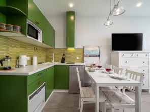 Квартира Дизайнерская с Видом на Море и Дендрарий